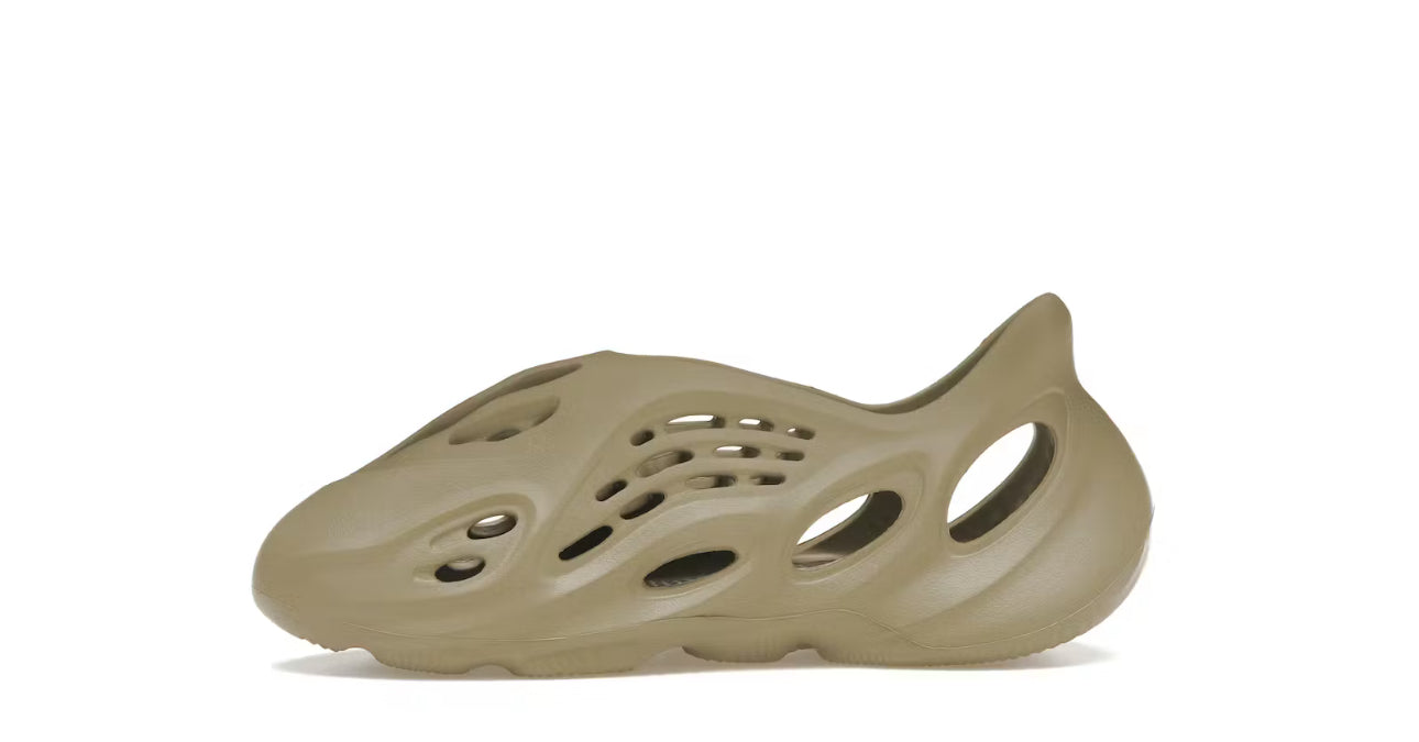 Yeezy Foam RNR Stone Salt