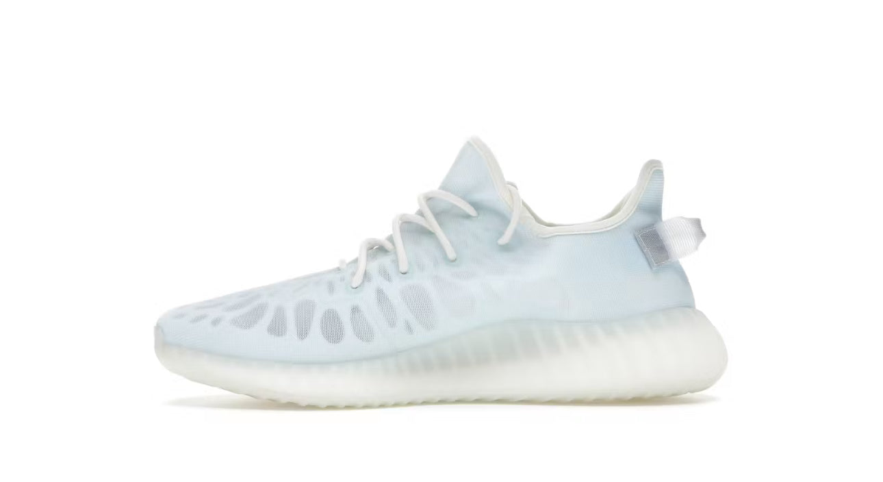 Yeezy Boost 350 V2                             Mono Ice