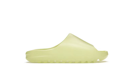 Yeezy Slide                                           Glow Green 2021