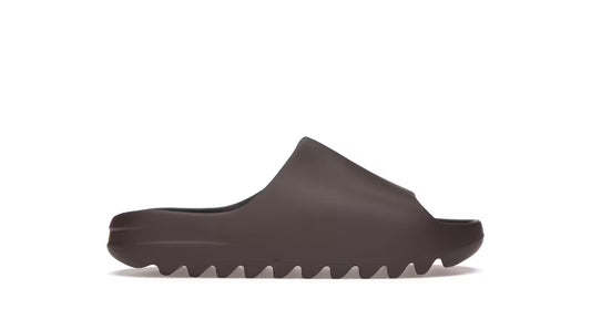 Yeezy Slide                                             Soot